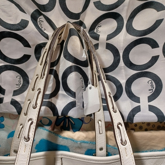 Coach suede tote - Picture 10 of 10